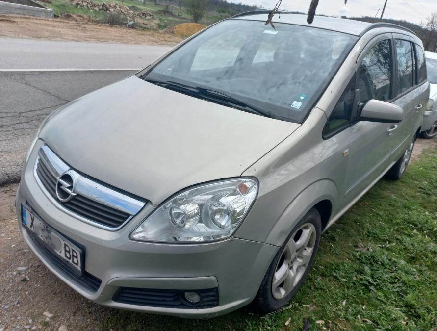 Opel Zafira, 2008г., 369000 км, 5000 лв.