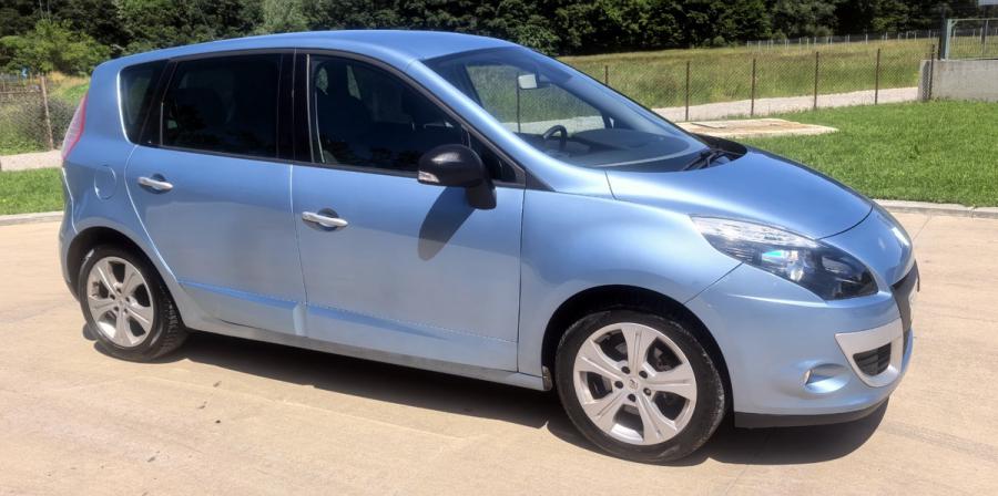 Renault Scenic, 2009г., 180500 км, 4790 €