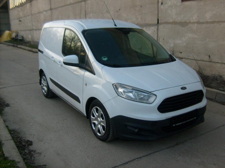 Ford Courier, 2017г., 243500 км, 11750 лв.