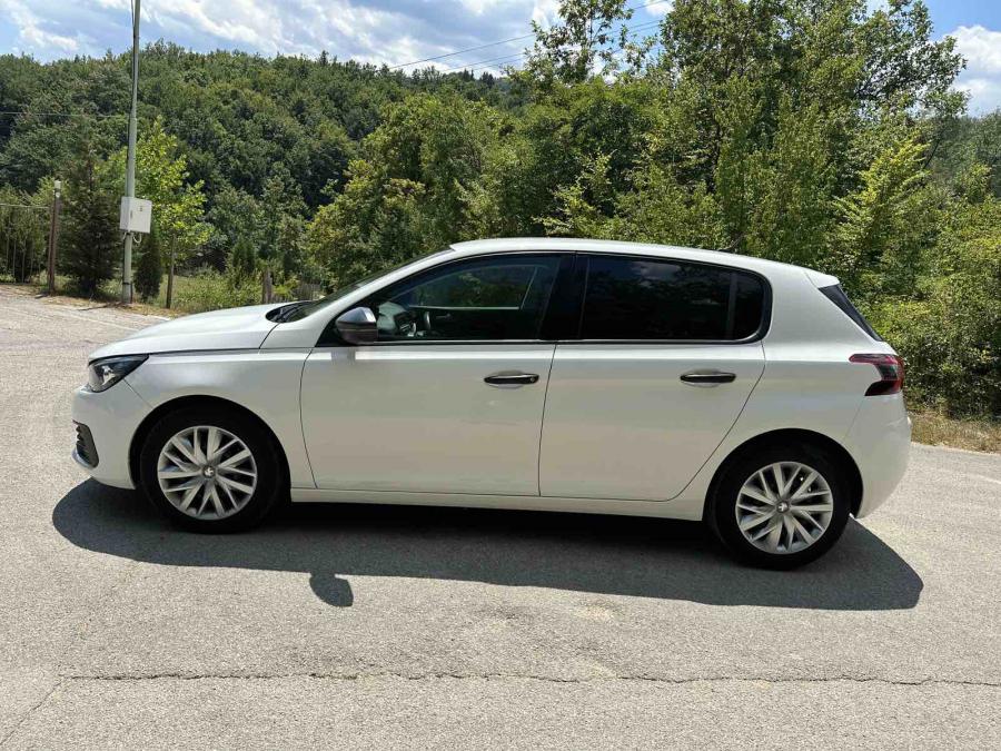 Peugeot 308, 2020г., 84000 км, 17000 лв.