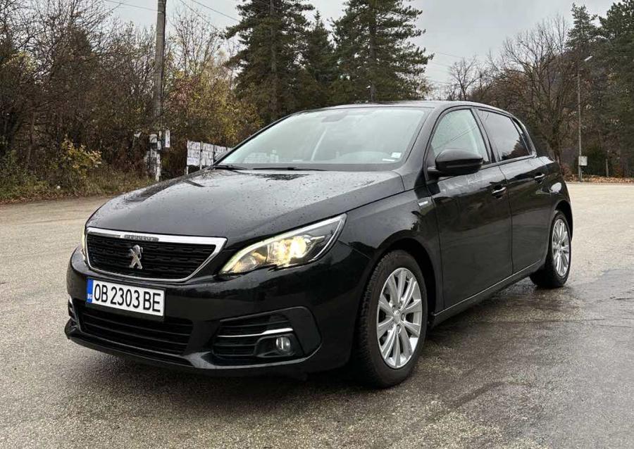 Peugeot 308, 2019г., 64000 км, 24900 лв.