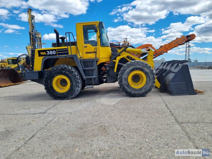 Товарач, колесен Komatsu Wa380-3h